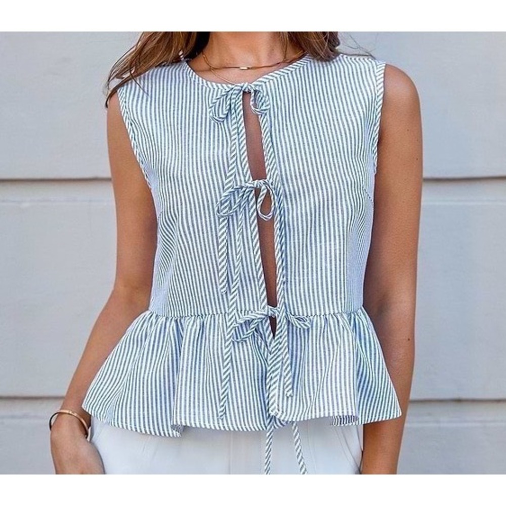 Cupshe Womens Blue White Striped Tie Front Peplum Tank Top Large NWT - Picture 1 of 8